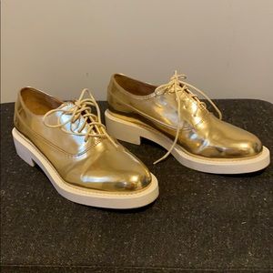 ZARA TRAFALUC metallic gold oxford loafer